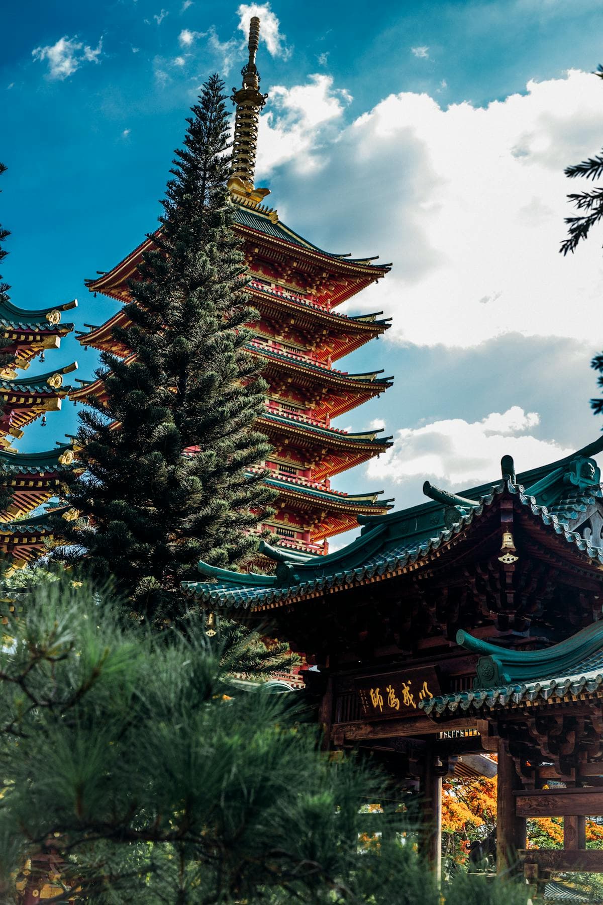 Tháp Bà Ponagar - di tích Chăm cổ